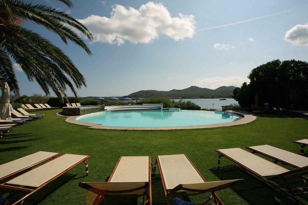 Hotel Palumbalza Porto Rotondo Esterno foto