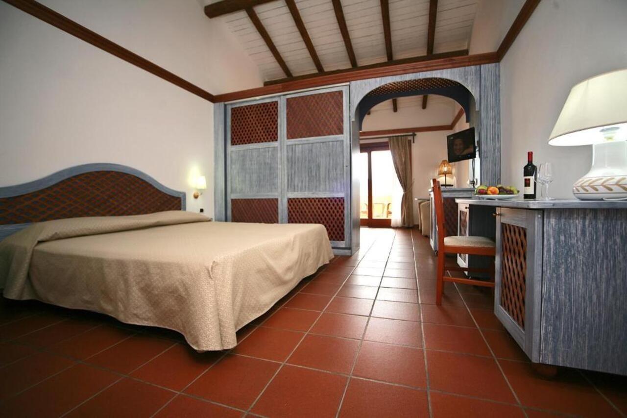 Hotel Palumbalza Porto Rotondo Camera foto