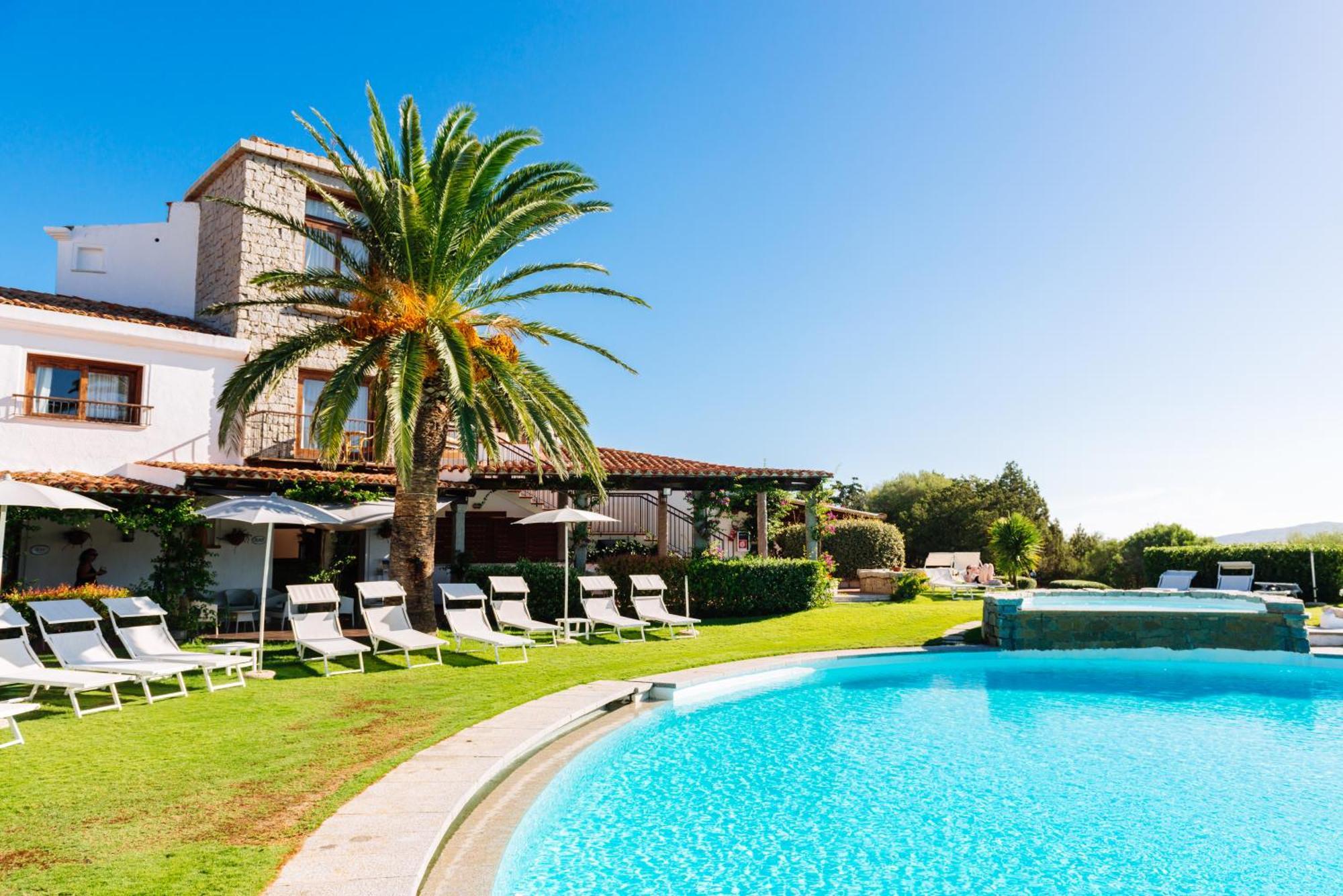 Hotel Palumbalza Porto Rotondo Esterno foto